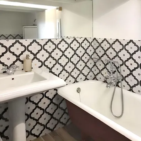 Beautiful In With Sea View