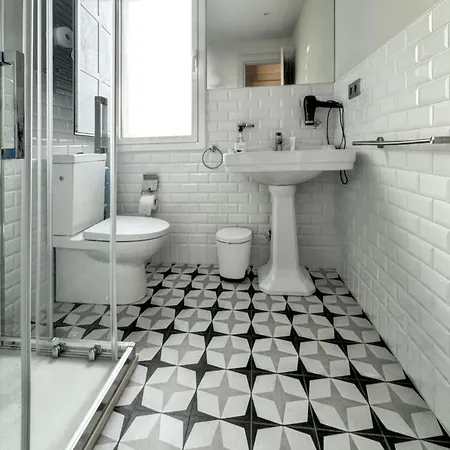 Beautiful In With Sea View Ferienhaus