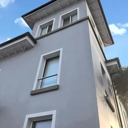 Beautiful In With Sea View Ferienhaus *