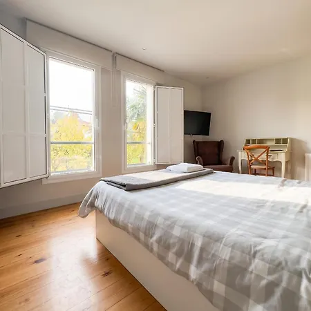 Beautiful In With Sea View Ferienhaus *