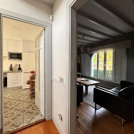 Beautiful In With Sea View Ferienhaus