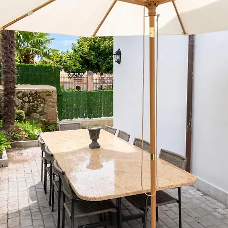 Beautiful In With Sea View Ferienhaus