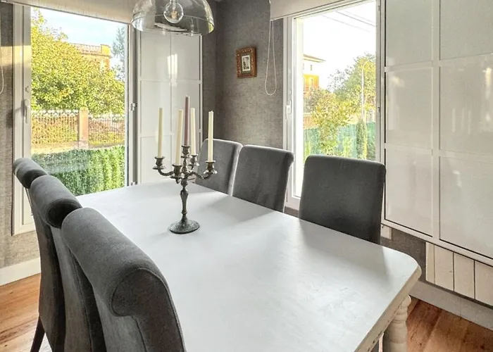 Сasa de vacaciones Beautiful In With Sea View Póo