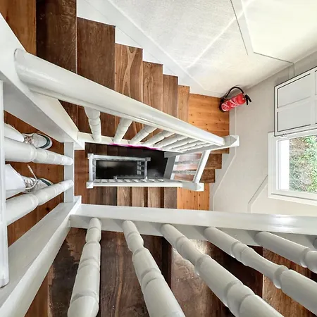 Beautiful Home: Sea View Retreat In *